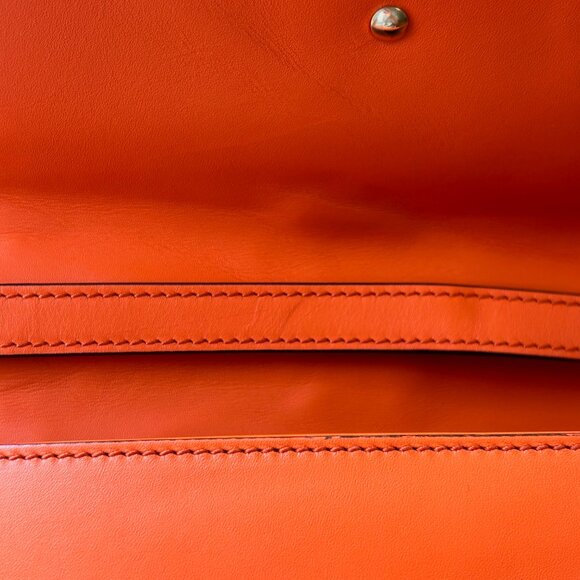 Gucci Leather Sylvie Web Orange Medium - Picture 12 of 16